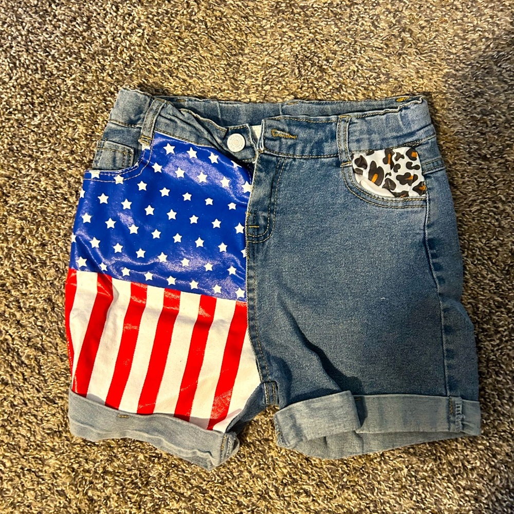 Youth size 8 USA American flag shorts 4th July boutique